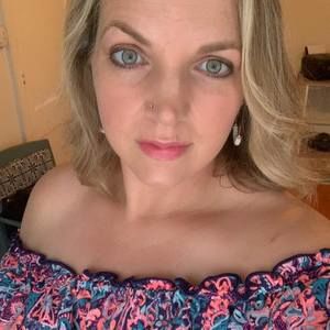 Meet your Posher, Justina